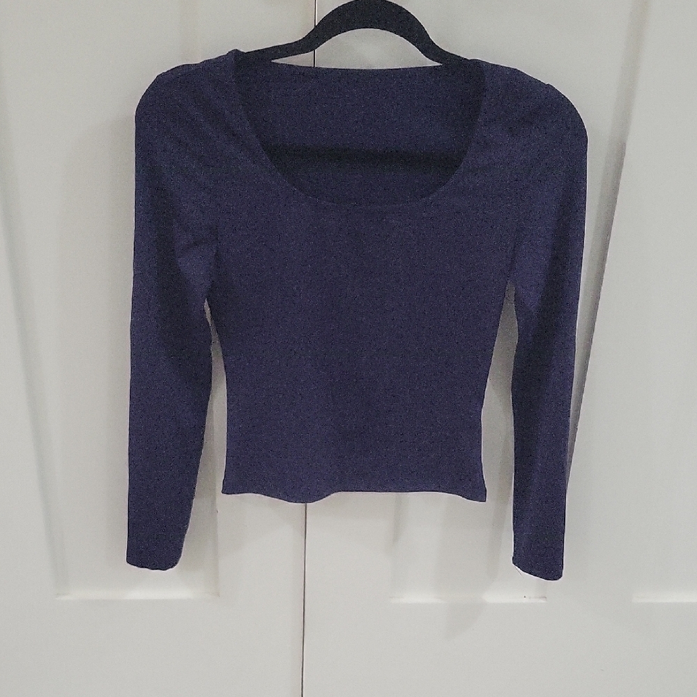 Chic Women's Navy Blouse